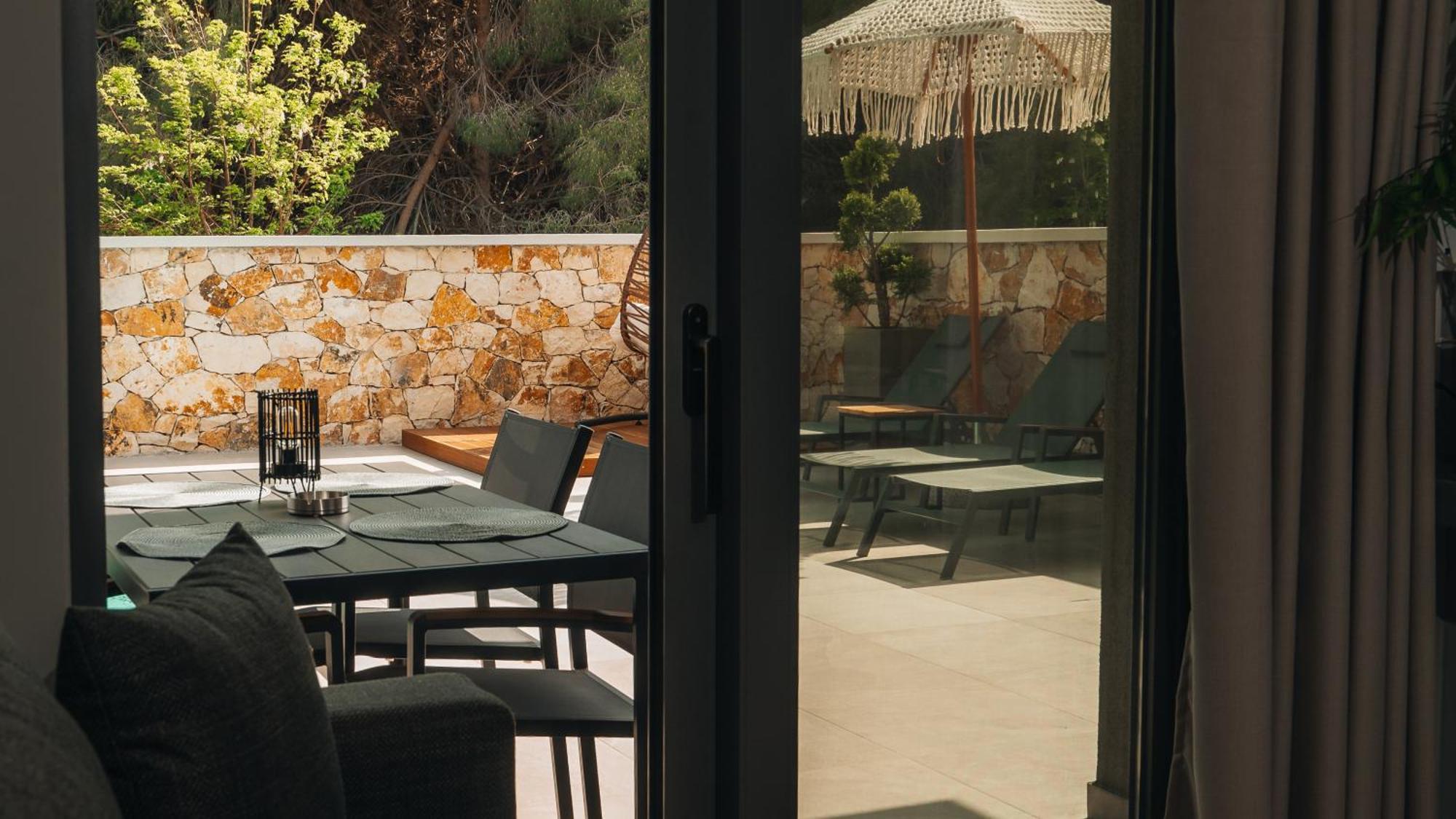 Che Nature Apartment Preveza